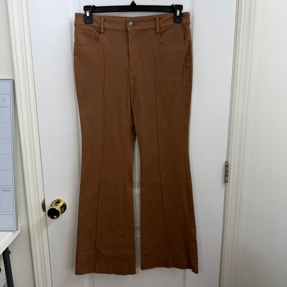 LOFT brown high waisted pintucked 5 pocket cotton stretch bootcut jeans pants 8